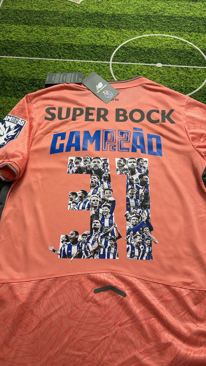 Camisola CAMPEÕES 31 segundo equipamento rosa 2025/26 - LANÇAMENTO ALTERNATIVA