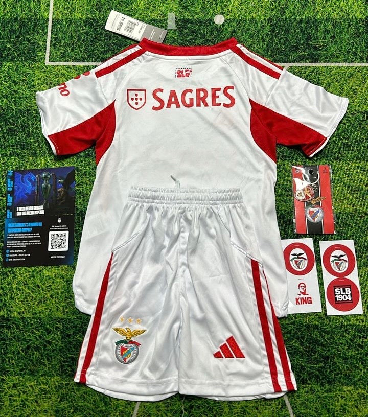 Conjunto infantil alternativo branco 2025/26
