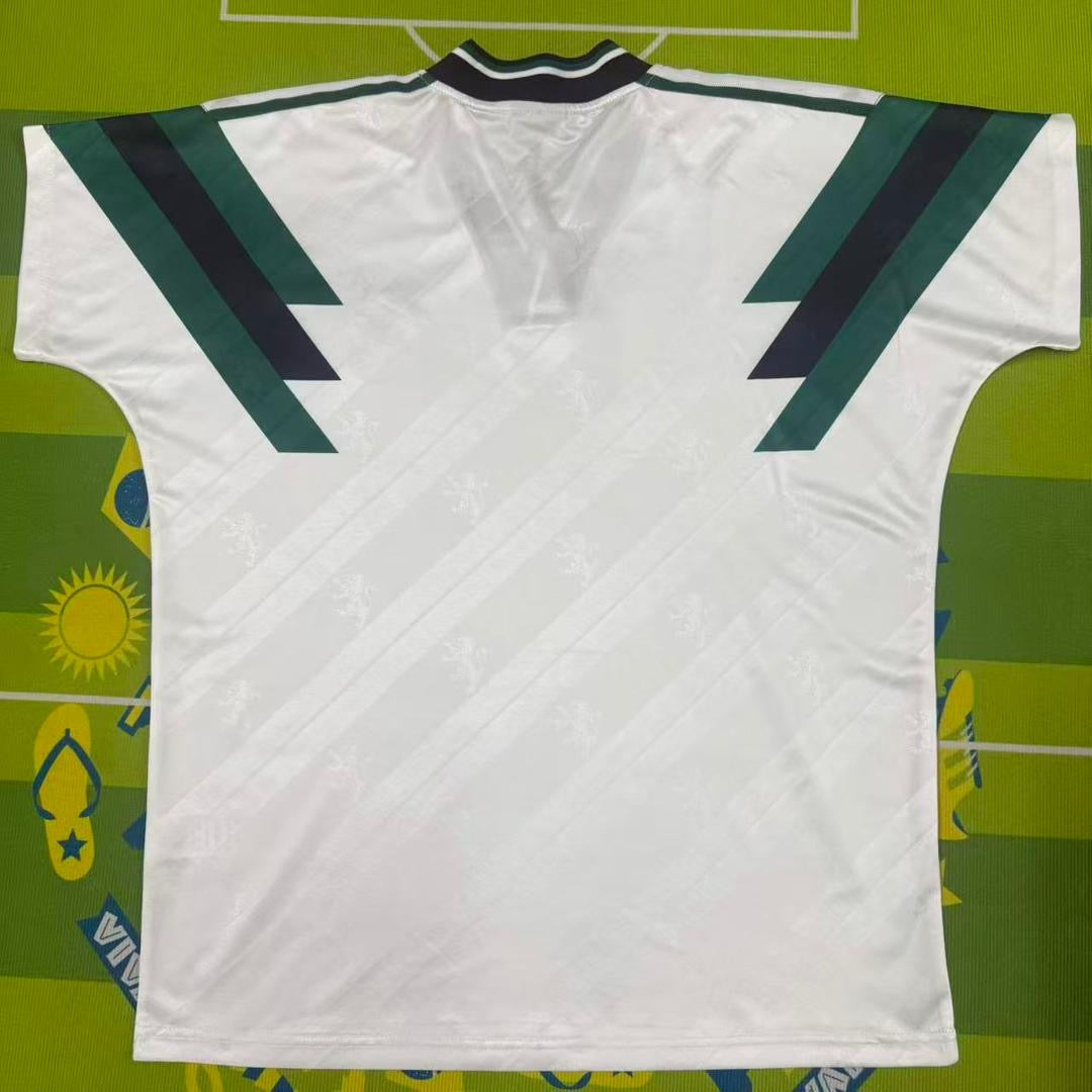 Camisola VINTAGE retrô branca ANOS 90 - 2025/26