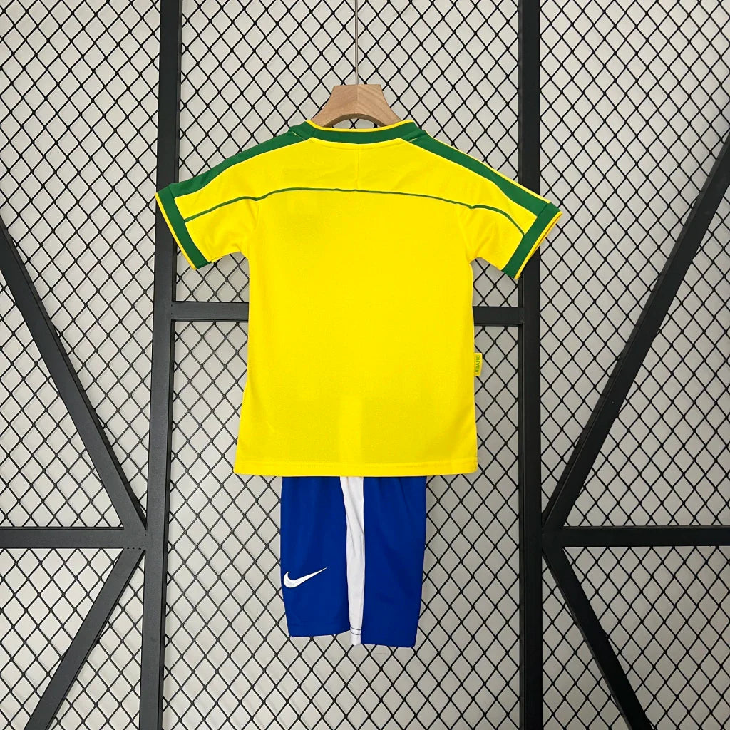 Conjunto Infantil retrô Brasil principal 1998 - amarela