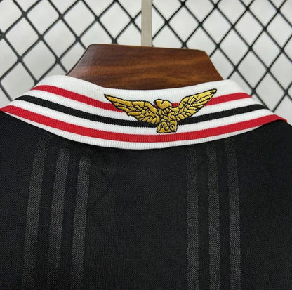 Camisola retrô preta alternativa 1997/98