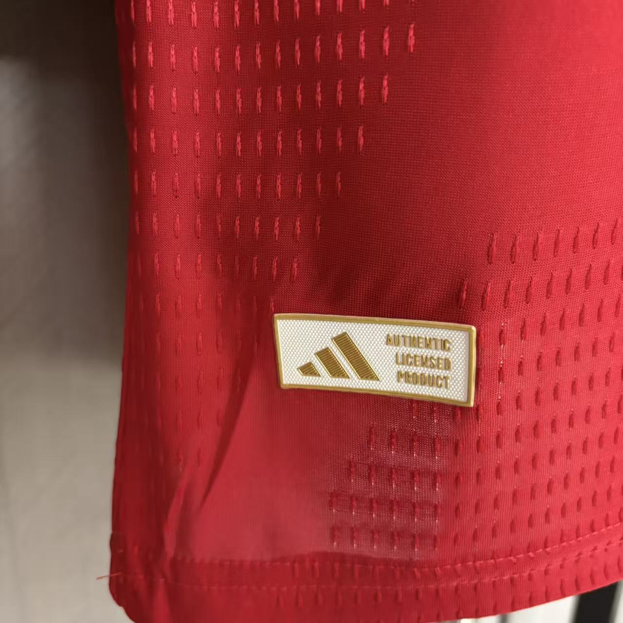 Camisola principal vermelha 2026/27 PLAYER