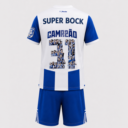 Conjunto infantil CAMPEÕES 31 dragão PRINCIPAL 2026/27 azul e branca – pré venda (11 a 22 dias úteis)