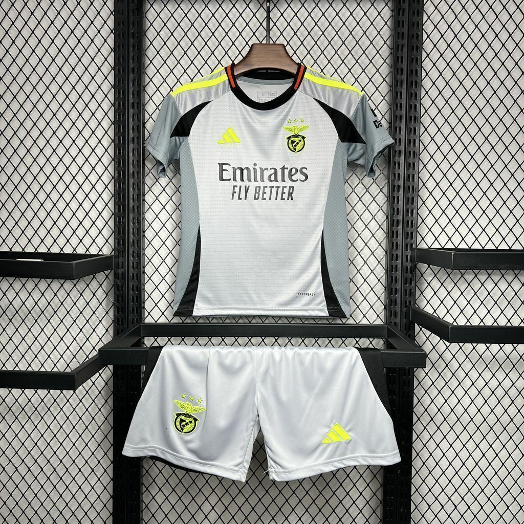 Conjunto infantil terceiro equipamento 2024/25 cinza