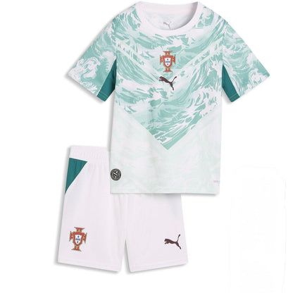 Conjunto infantil Seleção Portugal alternativa verde - calção branco - COPA DO MUNDO 2026