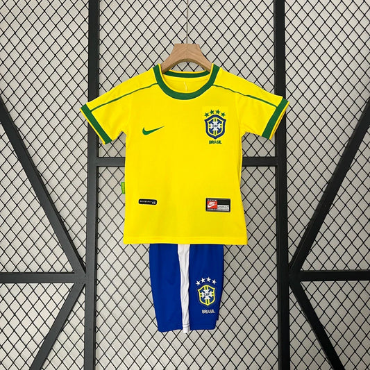 Conjunto Infantil retrô Brasil principal 1998 - amarela