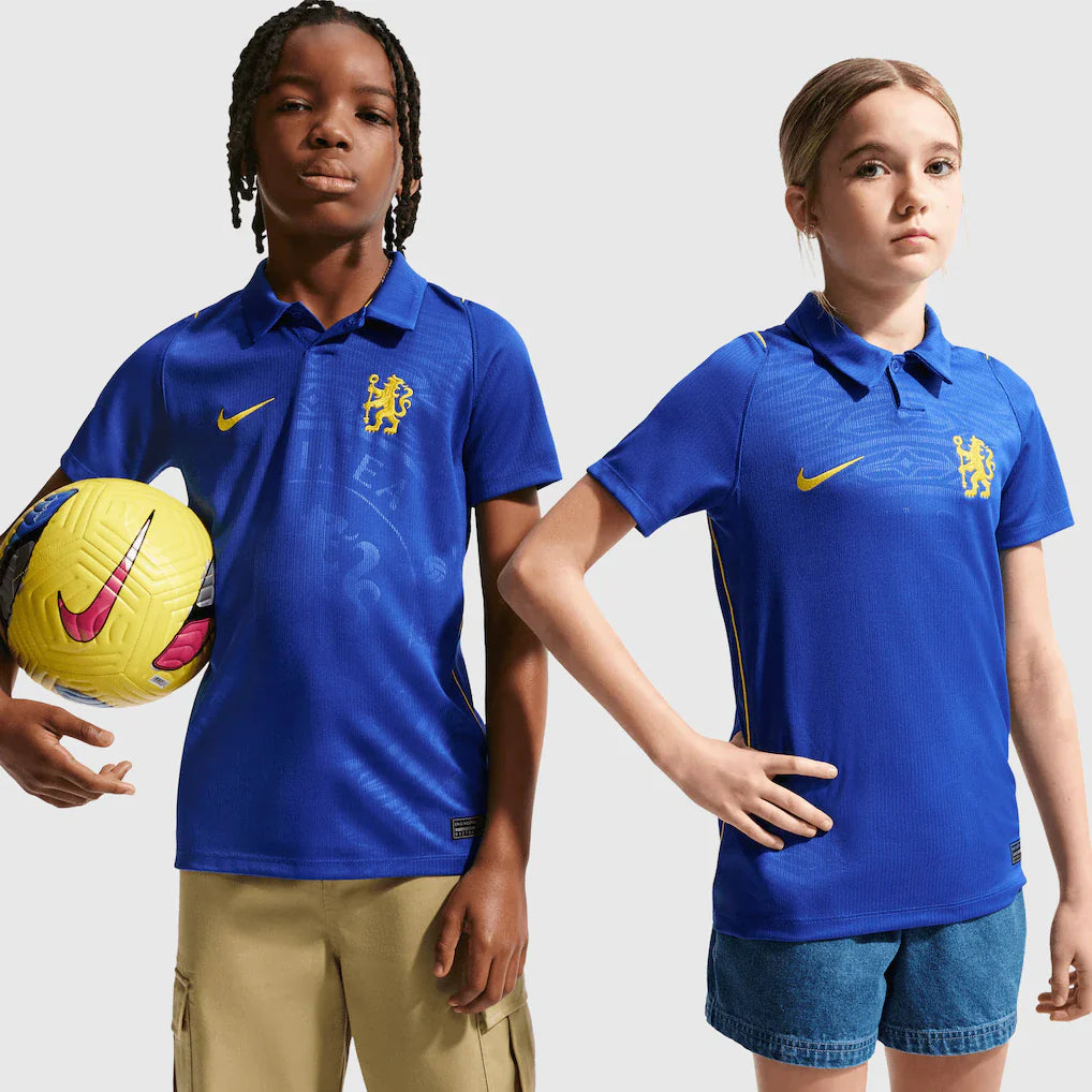 Conjunto Infantil Chelsea principal 2026/27 azul
