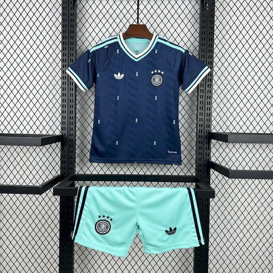 Conjunto infantil Seleção Alemanha alternativa azul COPA DO MUNDO 2026