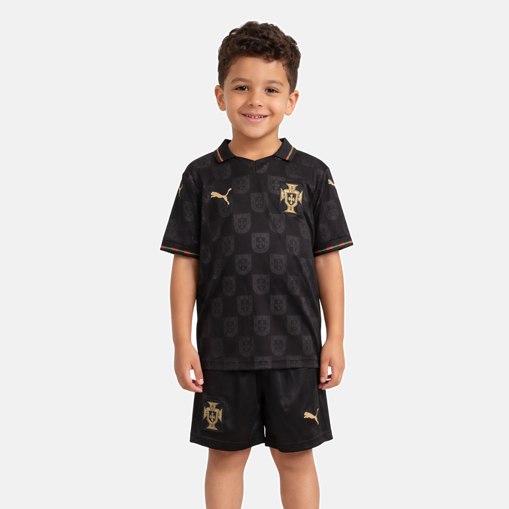 Conjunto infantil Seleção Portugal edição especial pantera negra EUSÉBIO preta 2025/26