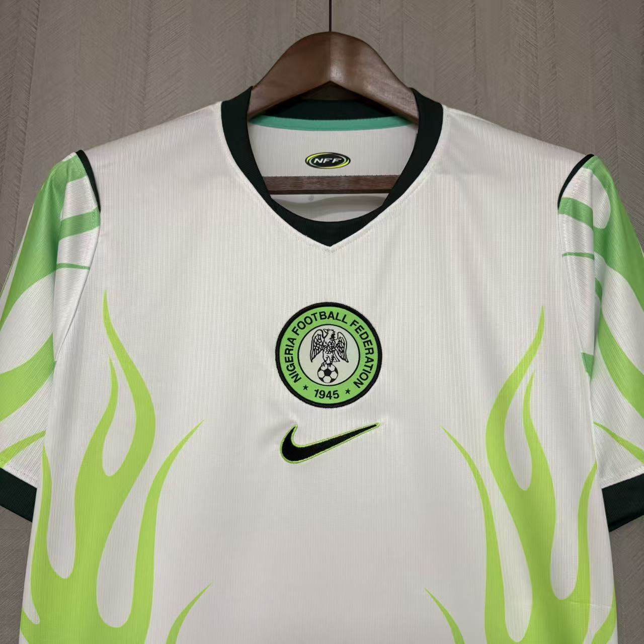 Camisola Seleção da Nigéria Away branca/verde - Copa do Mundo 2026