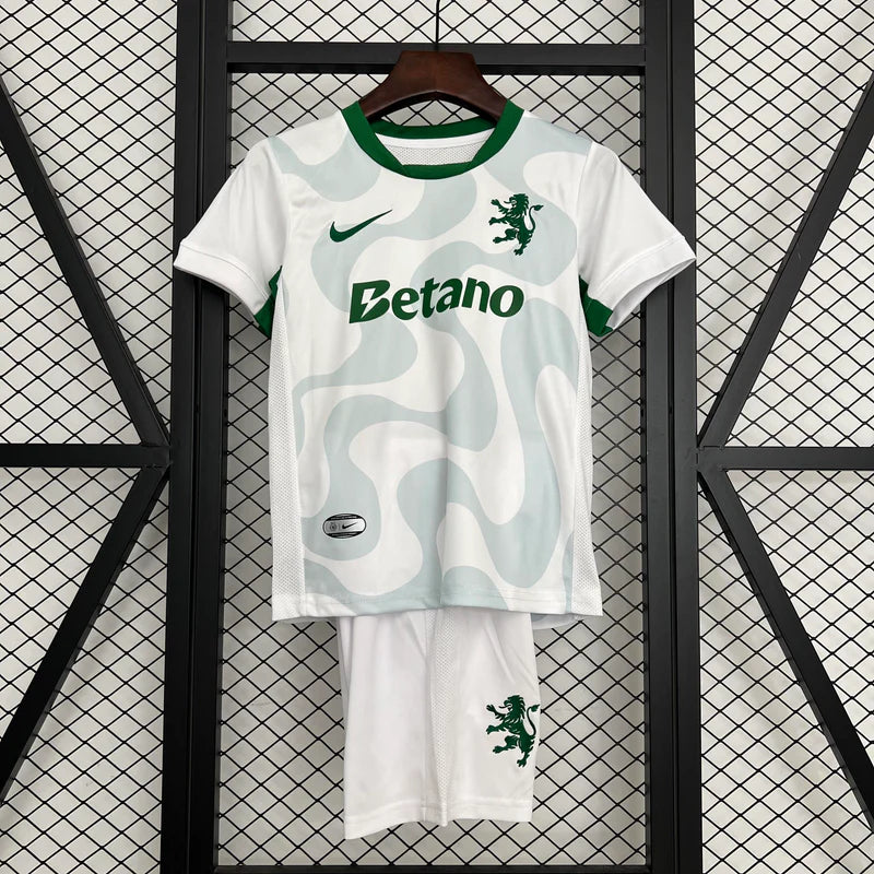Conjunto infantil alternativo branco 2025/26