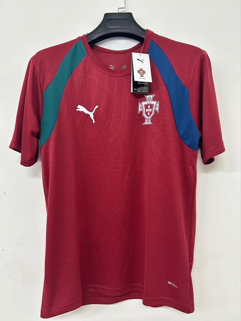 Conjunto Adulto Seleção de Portugal vermelho 2026/27 COPA DO MUNDO