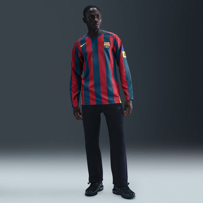 Camisola MANGA LONGA Barcelona Home Ronaldinho Retrô 2005/06 - Vermelha e Azul REEDIÇÃO