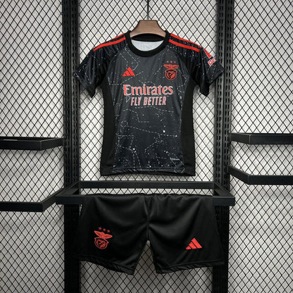 Conjunto infantil alternativo 2024/25 preto