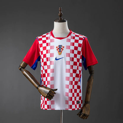 Camisola Seleção da Croácia principal branca/vermelha - Copa do Mundo 2026