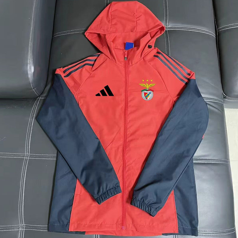 Casaco vermelho 2025/26 fecho completo