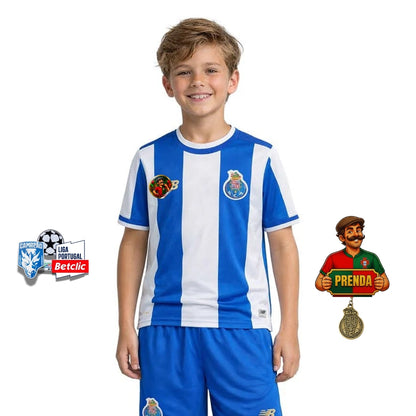 Conjunto infantil principal azul e branco 2025/26