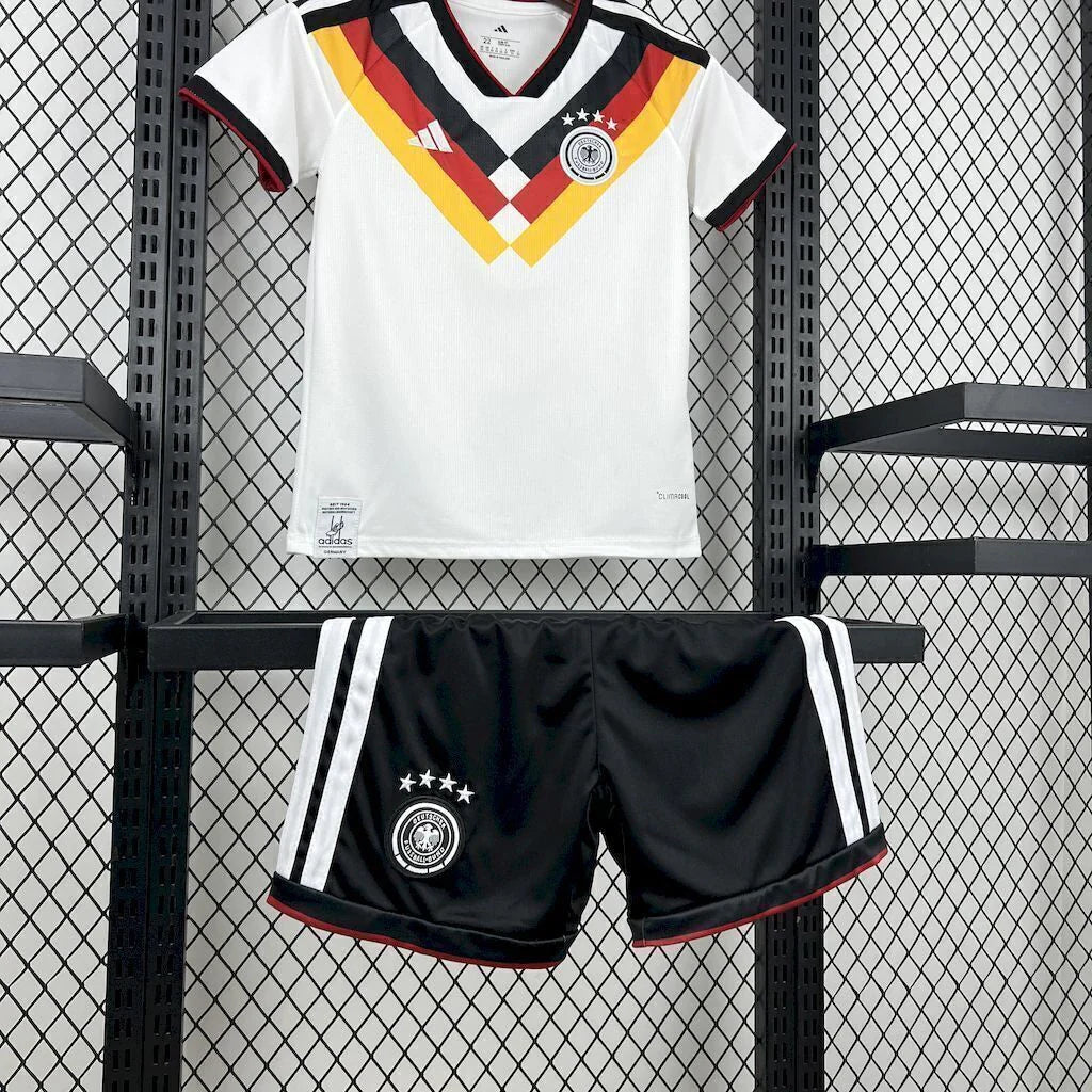Conjunto infantil Seleção Alemanha principal branca COPA DO MUNDO 2026